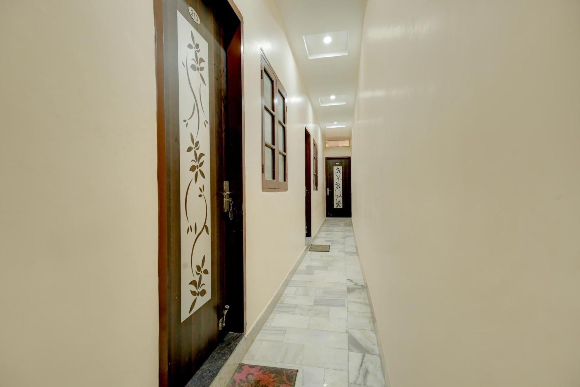 Hotel O Classic Mohali Экстерьер фото